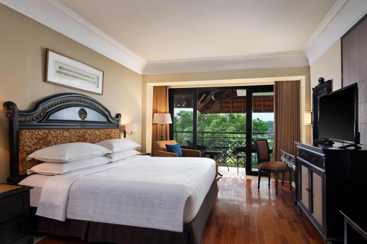 Mustika Yogyakarta Resort And Spa Maguwo Esterno foto