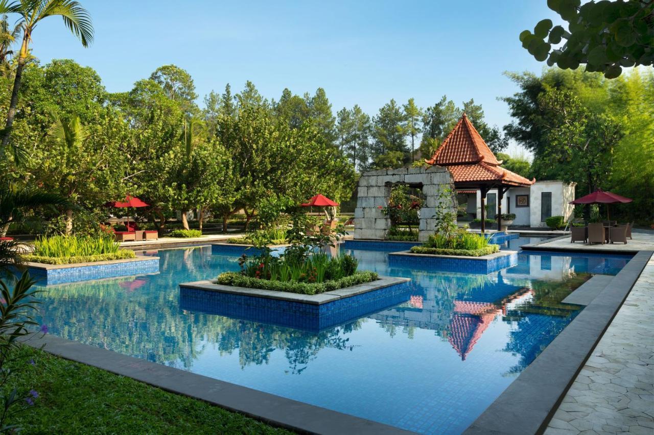 Mustika Yogyakarta Resort And Spa Maguwo Esterno foto