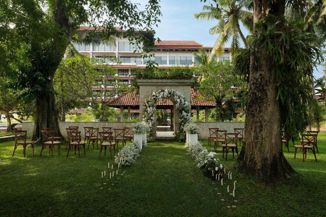Mustika Yogyakarta Resort And Spa Maguwo Esterno foto